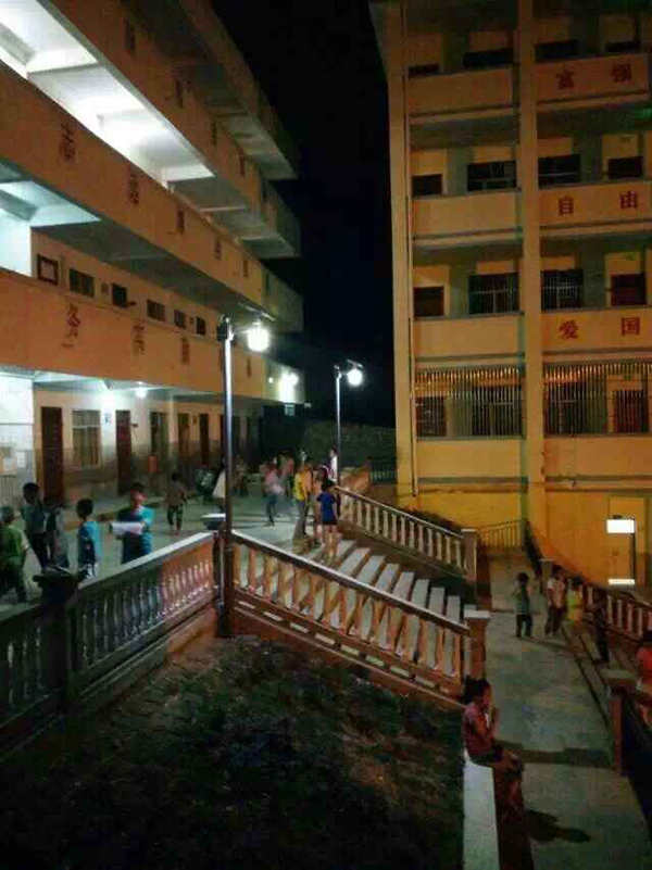 源码太阳能智慧路灯，太阳能路灯厂家，太阳能路灯价格