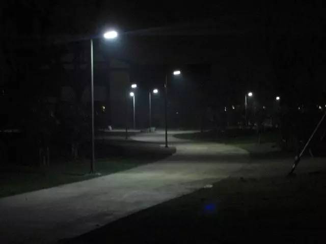 太阳能路灯，太阳能厂家，道路照明，户外照明，照明灯具，太阳能灯具，节能环保